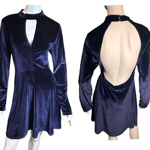 NEW Loveriche Velvet Keyhole Backless Mini Dress Size Large